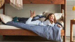 veganlyy-home-page-banner-kids-avocado-mattress-sustainable-educaion-products-vegan-eco