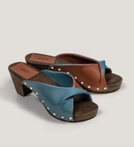 agazi-all-that-she-wants-plant-based-clogs-jeans-caramel-veganlyy