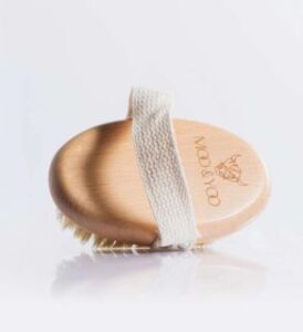moo-yoo-veganlyy-sisal-dry-body-brush-bathroom