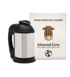 The international Milk Maker from Almond Cow in silver and black presented by veganlyy