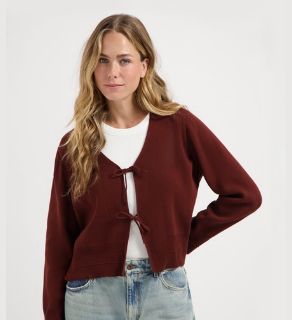 veganlyy-shop-eco-cardigan-bess-brick-dark-red-vegan-sustainable-kuyichi